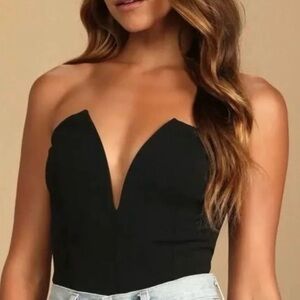 Deep V Notched black bodysuit